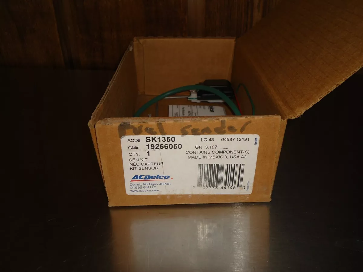 New NOS GM AcDelco Fuel Level Sensor 19256050 Chevy Silverado GMC 