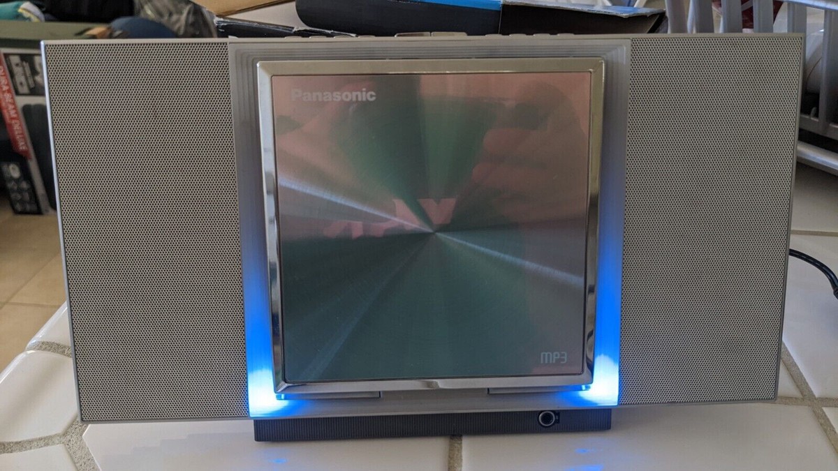 Panasonic SL-J900 Square Portable CD Player & Speaker