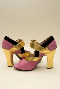 gold mary jane heels