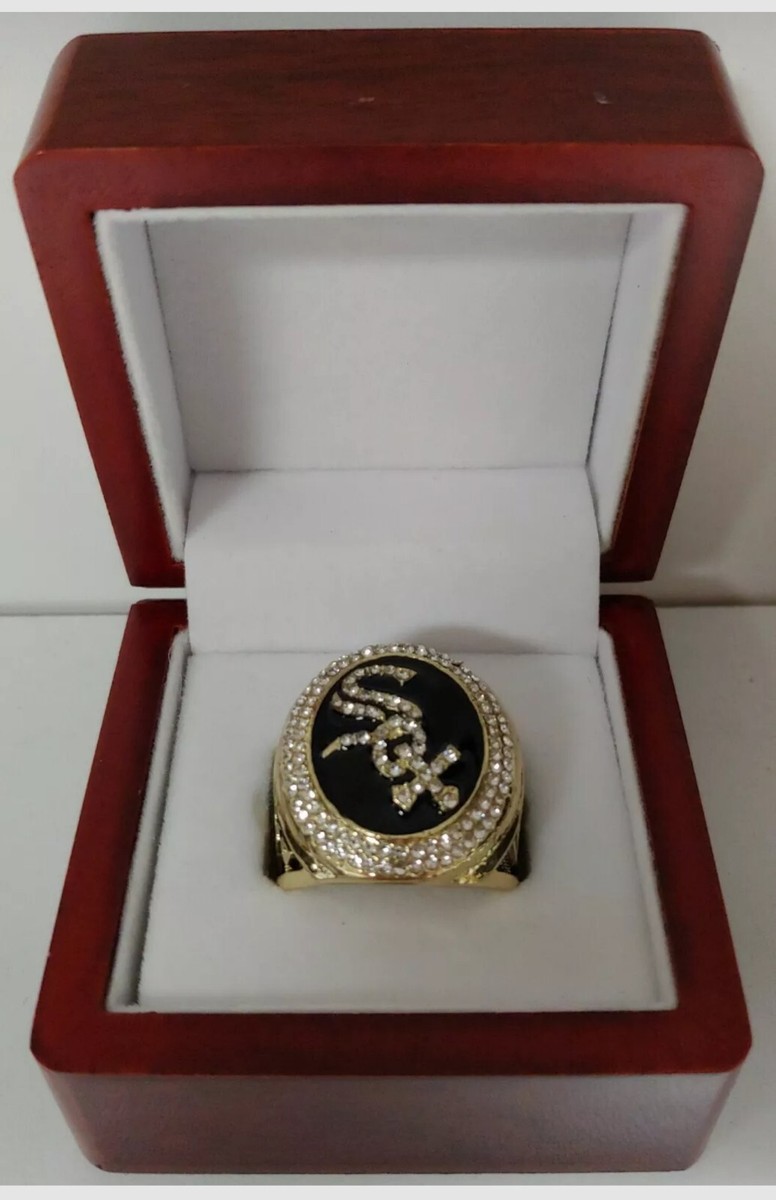 Paul Konerko - 2005 Chicago White Sox World Series Ring With