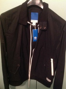 giacca a vento adidas