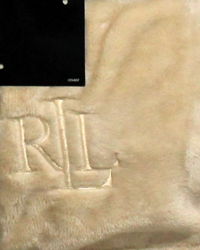 Ralph Lauren Classic Micromink Blanket King Cream 108"x90" Luxuriously Soft Chic - Afbeelding 2 van 4