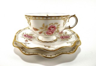 ROYAL CROWN DERBY TRIO IM ROYAL PINXTON ROSEN MUSTER A1155 REF 893/4