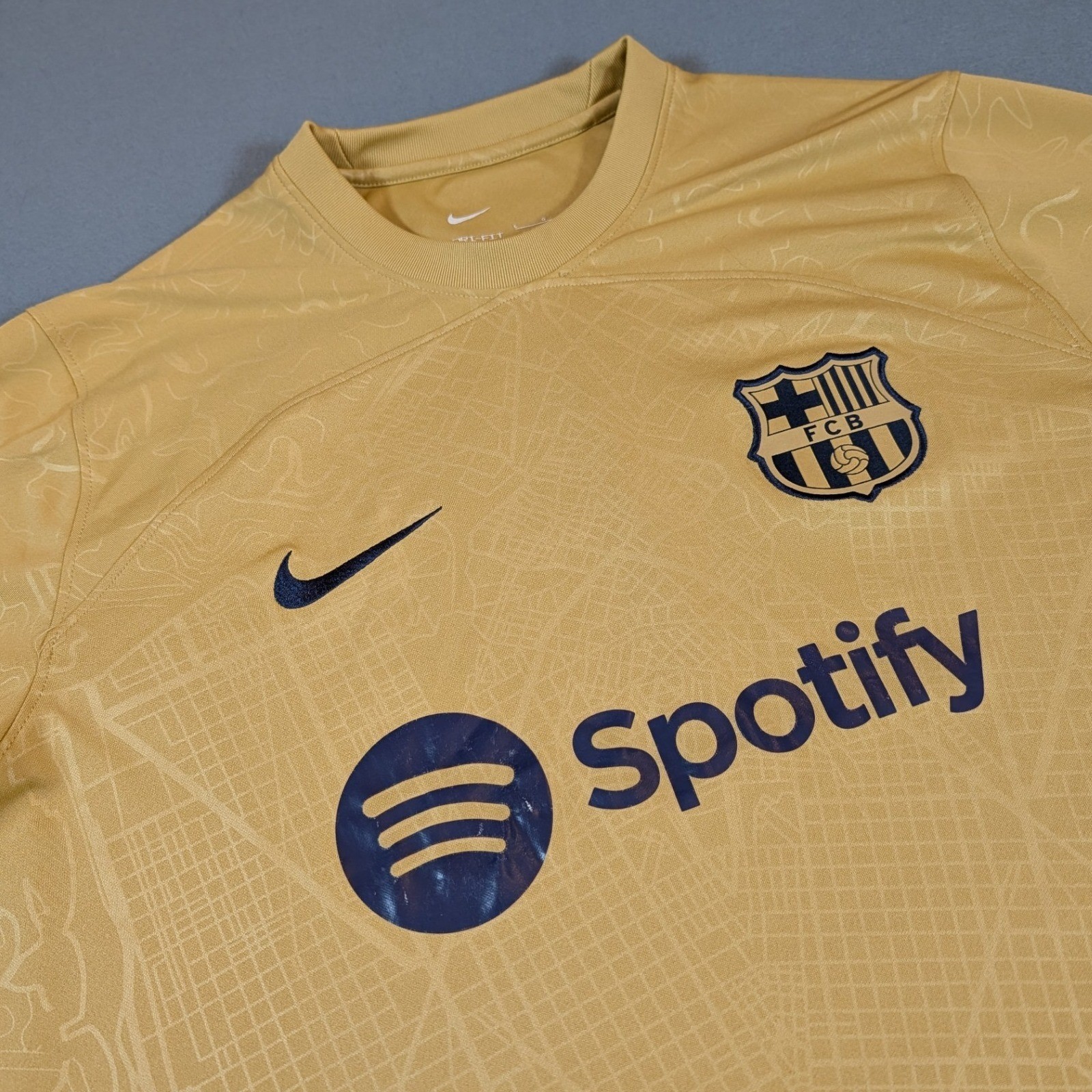 FC Barcelona 22 23 Soccer Jersey Mens Large Gold Nike Dri-Fit Spotify