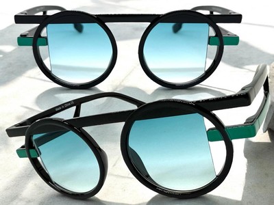 Exaggerated Classic Elegant 90's Modern Retro Style SUNGLASSES Round Black Frame