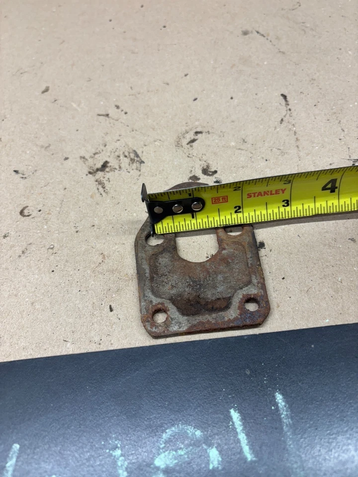 Chevrolet K10 C10 Malibu 350 454 327 1967 68 69 70 71 1972 placa de montaje de bomba de combustible Foto 3 de 4