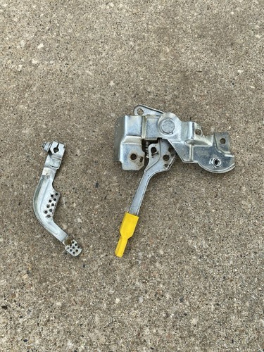 OEM Champion 27 Ton Log Splitter 224cc Engine Throttle Linkage & Governor Lever