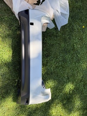2017-2021 Crystal White Pearl Subaru Impreza Wagon Rear Bumper Cover