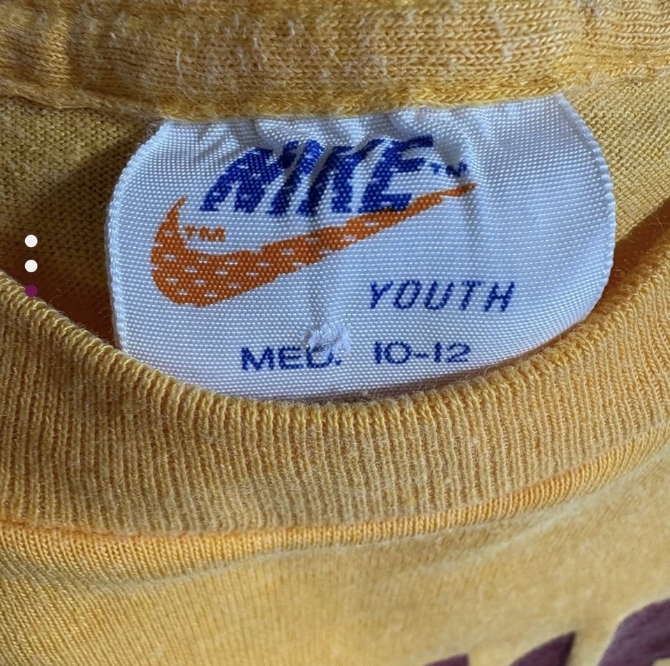 Nike 70s Vintage Gotsu Nike Print T Shirt Orange Tag TM Logo Yellow - Image 3 of 3