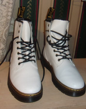 DR. MARTENS ZAVALA COMBAT BOOTS  NEW  WITHOUT BOX WOMEN'S