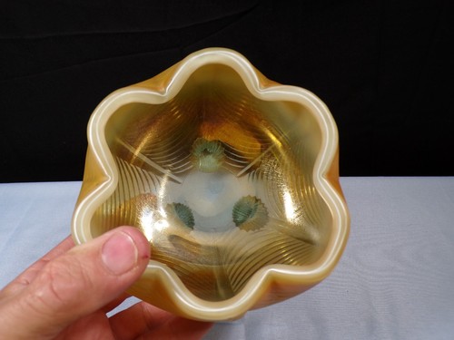 Fenton Aqua Marigold Opalescent Iridescent Glass Drape Drapery Rose Bowl Vase - Picture 2 of 7