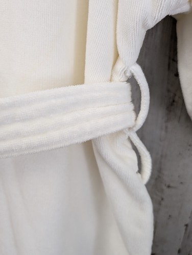 Exclusive Royal Caribbean Cloth Bathrobe Spa Plush Cruise Robe With Tie One Size - 第 5/10 張圖片