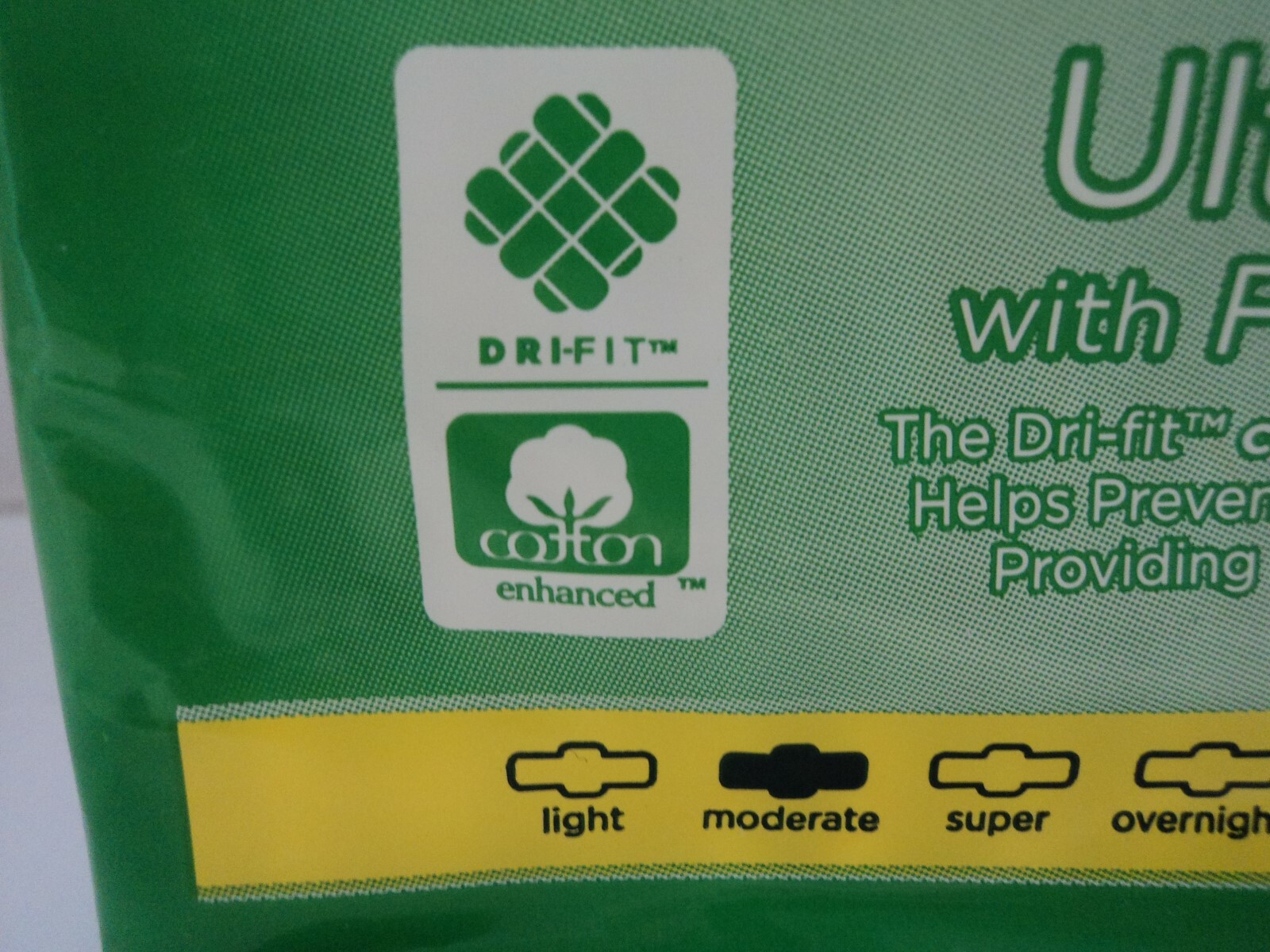 Equaline Ultra Thin with FlexiWings 36 Count Pads to Always