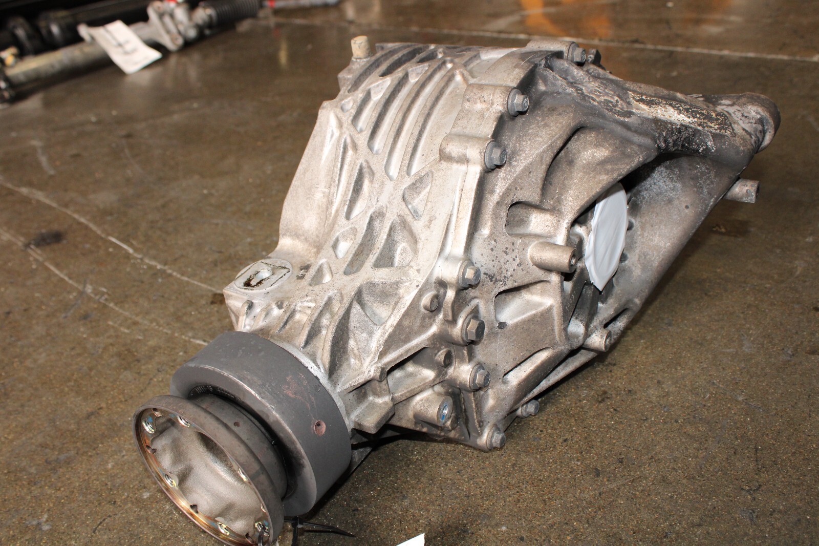 Maserati Quattroporte, Ghibli, Rear Carrier Assembly, Used, P/N 670039125