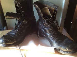 size 10 combat boots