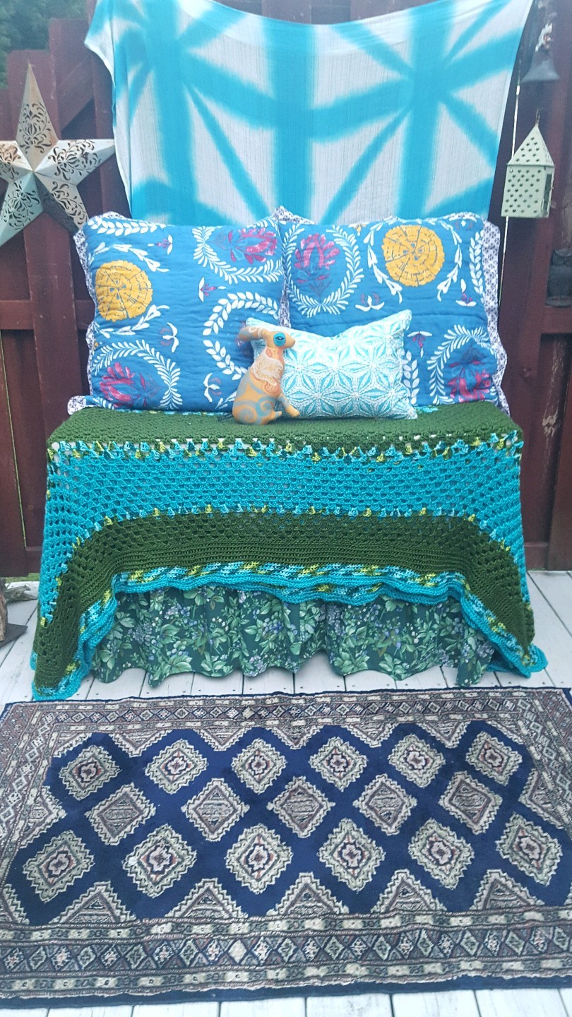 Devi Designs PillowHexagram EmbroideredBlueFeather Down Insert20" x 14" eBay