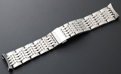 TAG HEUER 純正ブレスレット モナコ 角型クロノグラフの金字塔「タグ・ホイヤー モナコ」のブレスレット