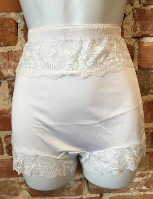 Rhonda Shear White Pinup Panty Lace Trim Retro Panties New
