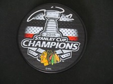 MARIAN HOSSA SIGNED 2015 STANLEY CUP CHAMPS CHICAGO TEAM PUCK - JSA WITNESSED