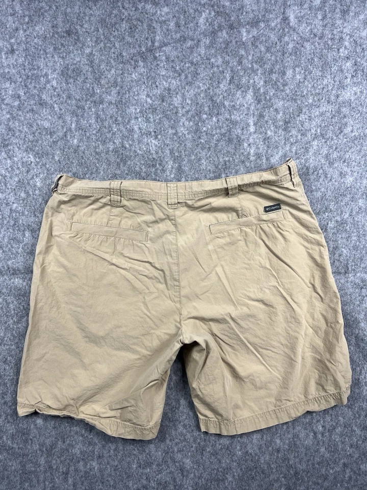 Columbia Men's Flat Front Khaki Shorts Outdoors/Workwear/Utility Comfort Size 40 - Image 2 of 4