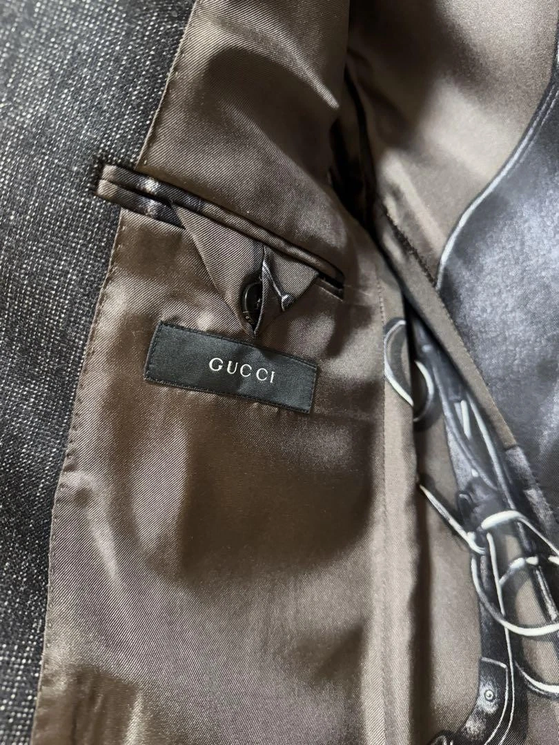 Gucci giacca uomo nera sartoriale media ottima usata con gancio