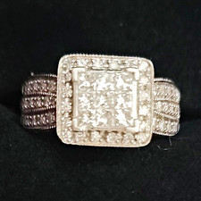 Kay Jewelers 1 CT. Natural Invisible Set Princess Diamond Ring. 14k