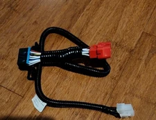 INTERMOTIVE S-H33AK1 Cable