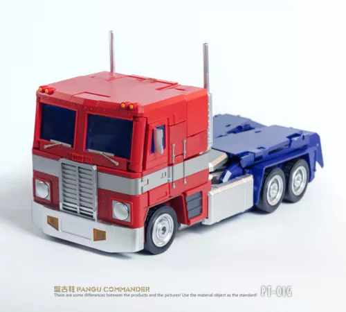 New Pangu Toys PT-01G Commander OptimusPrime Color Ver. 45cm Action Figure - Picture 5 of 11