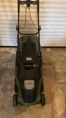 Bosch Universal Rotak 650 Lawnmower 4059952526621 UK