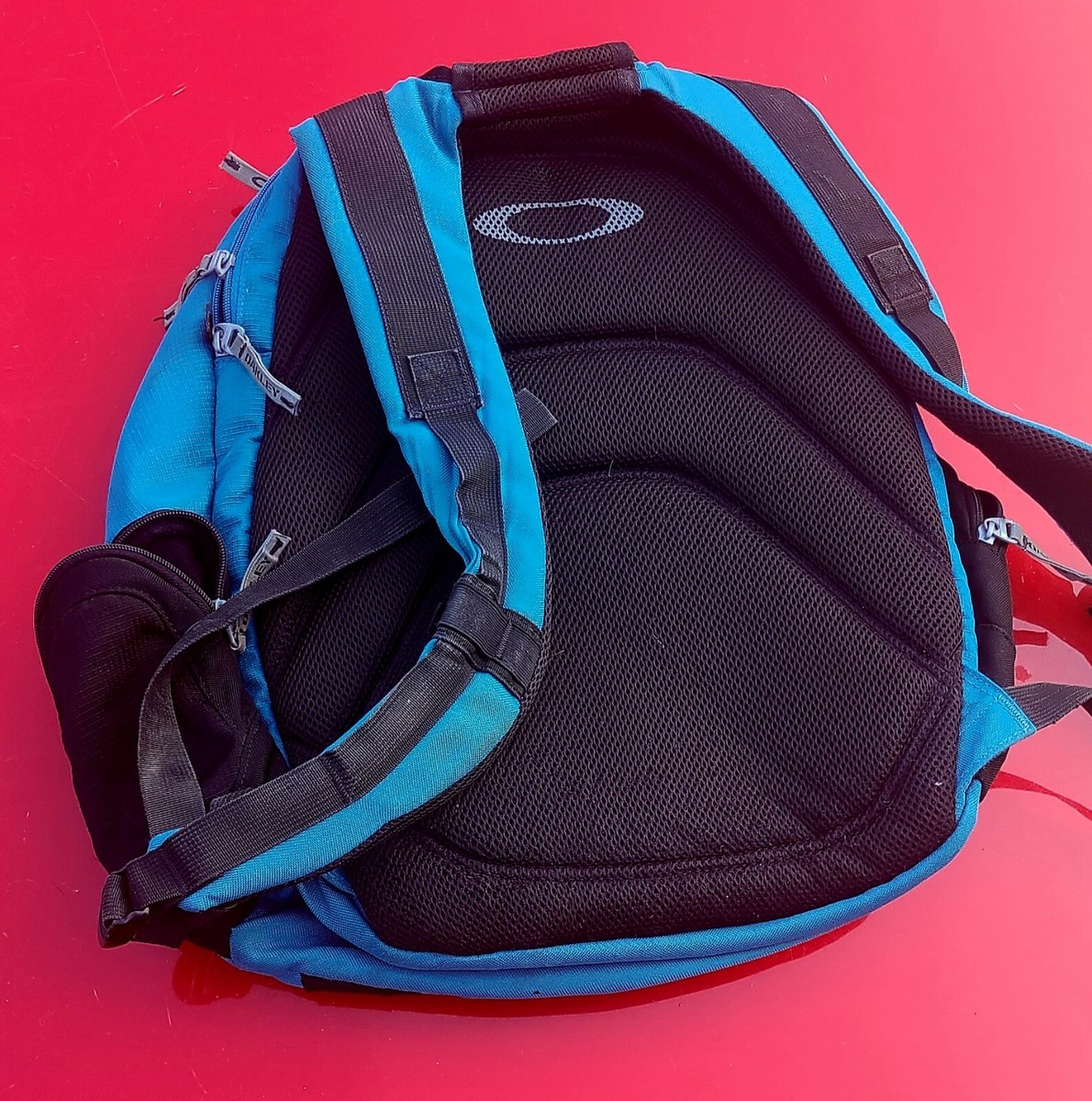 OAKLEY Flak Pack Shadow Backpack School Travel Pocket Bottle Holder