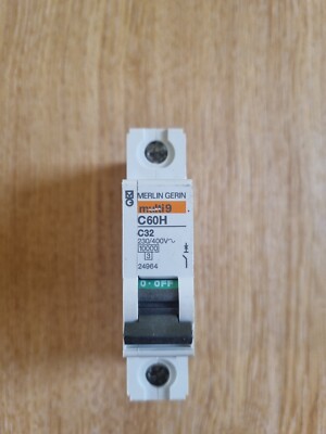 Merlin Gerin Multi 9 C60H Typ C einpoliger MCB-Schutzschalter C32 32A Amp