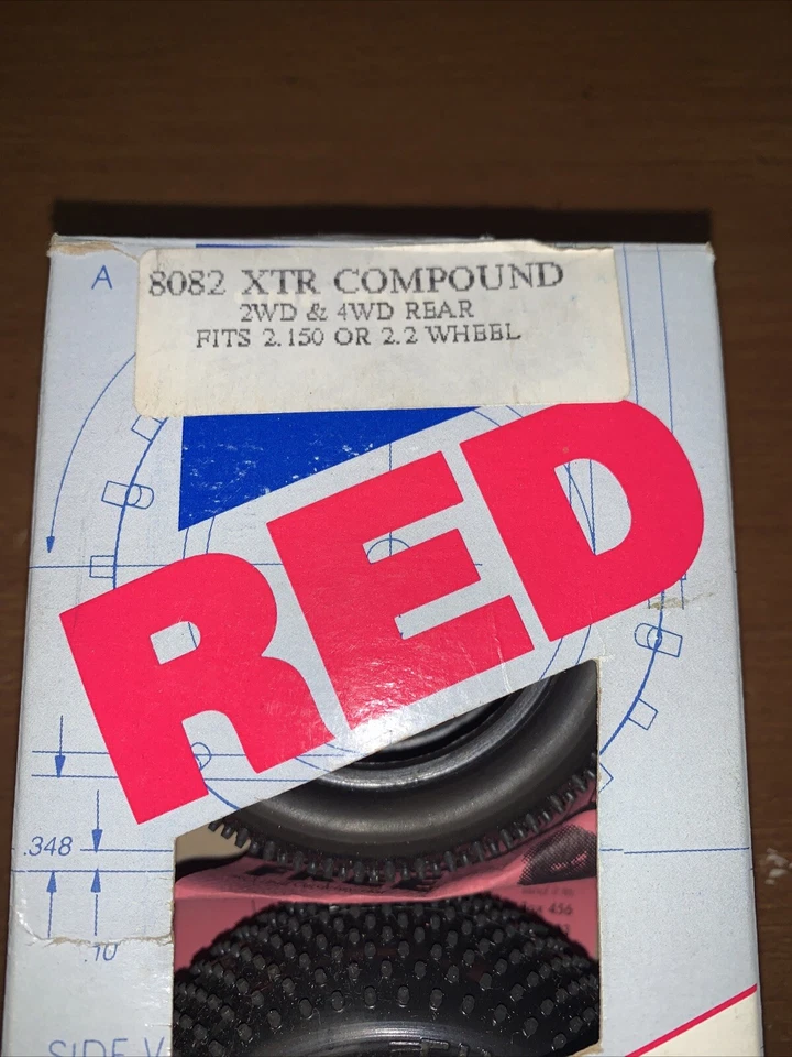 ~”Vintage RC Pro-Line 8082 Fuzzie Tires 2WD/4WD Rear. Fits 2.15 Or 2.2 Wheel - Image 3 of 4