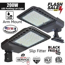 LED Shoebox Parking Lot Pole Light 200W Street Light with Dusk to Dawn Photocell