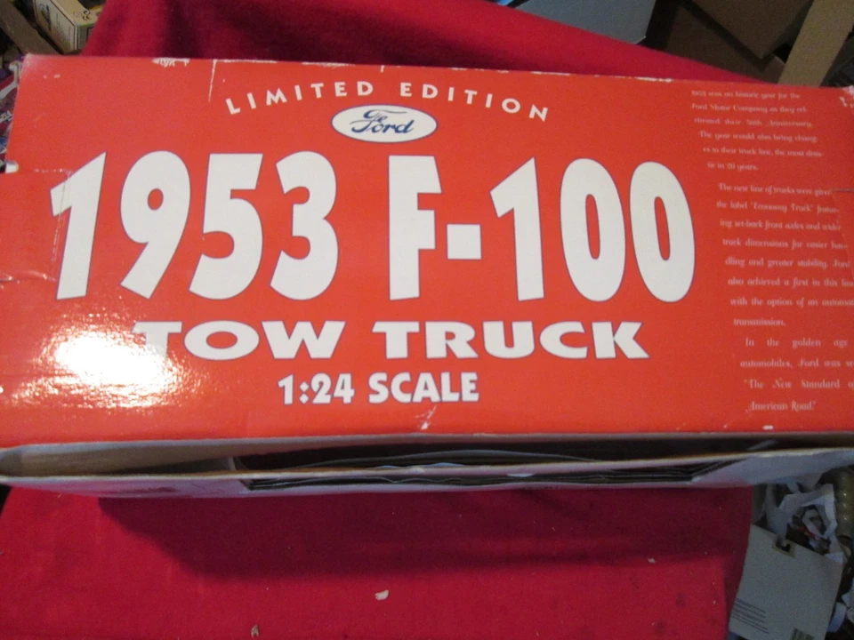 TEXACO 1953 Ford tow truck wrecker by GearBox Collectibles RARE HTF 1/24 8" long - Image 3 of 4