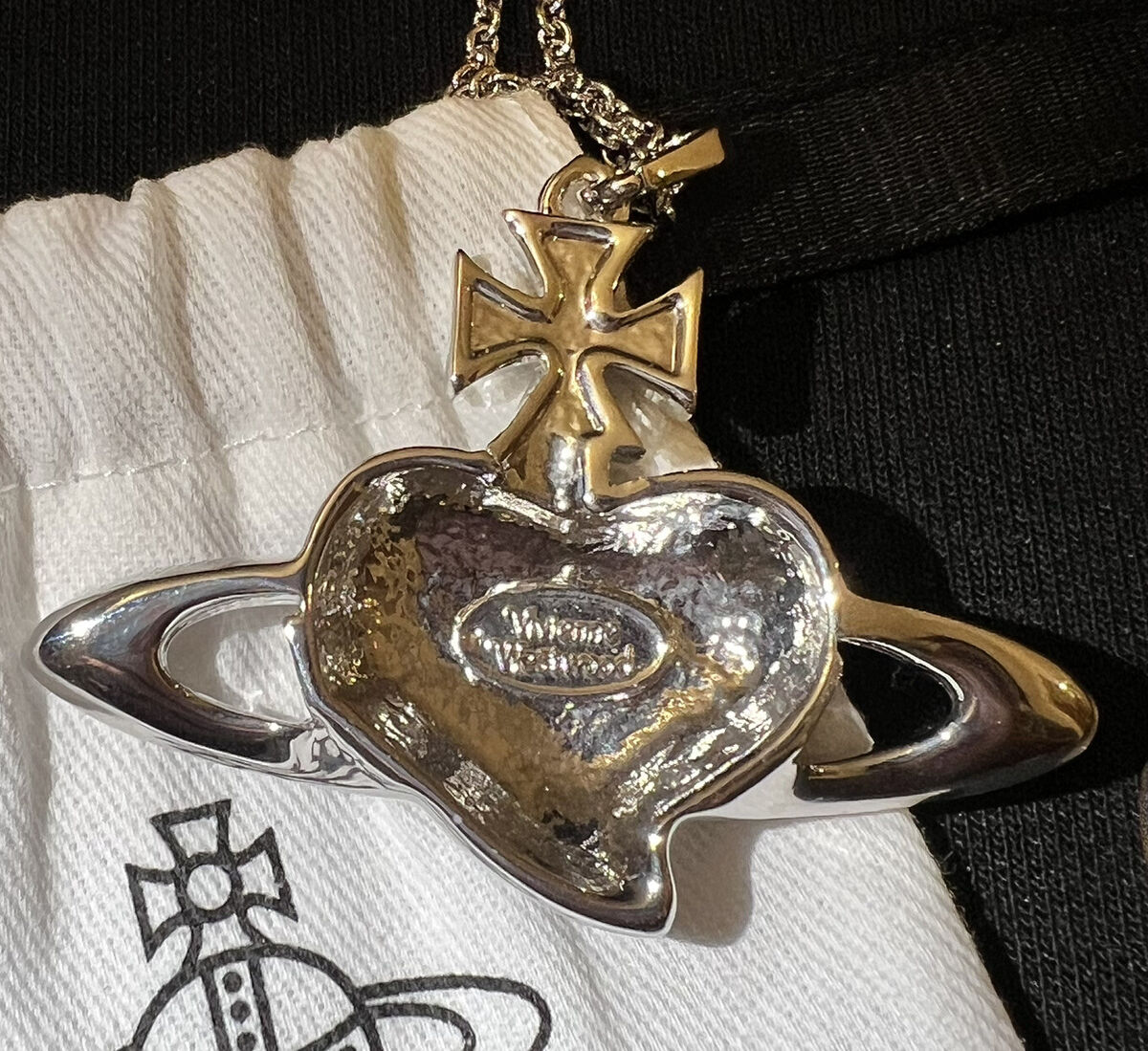 vivienne westwood Purple Orb heart Saturn Silver necklace vivienne westwood Purple Orb heart Saturn Silver necklace