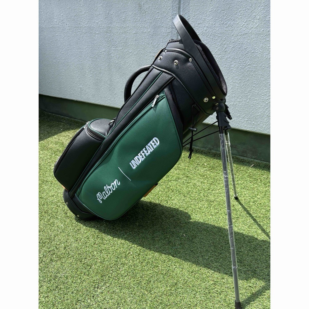 UNDEFEATED &Mallon ゴルフバッグ Malbon UNDEFEATED Golf Caddy Bag Green Black Includes 2 hood