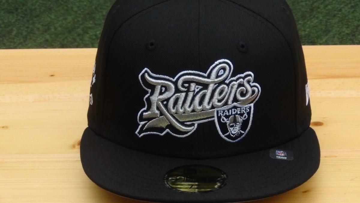 Official 25/26 NFL Raiders Born X Raised New Era 59fifty Fitted