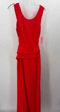 Pre-Owned BCBG Red Size 8 Maxi Evening Gown