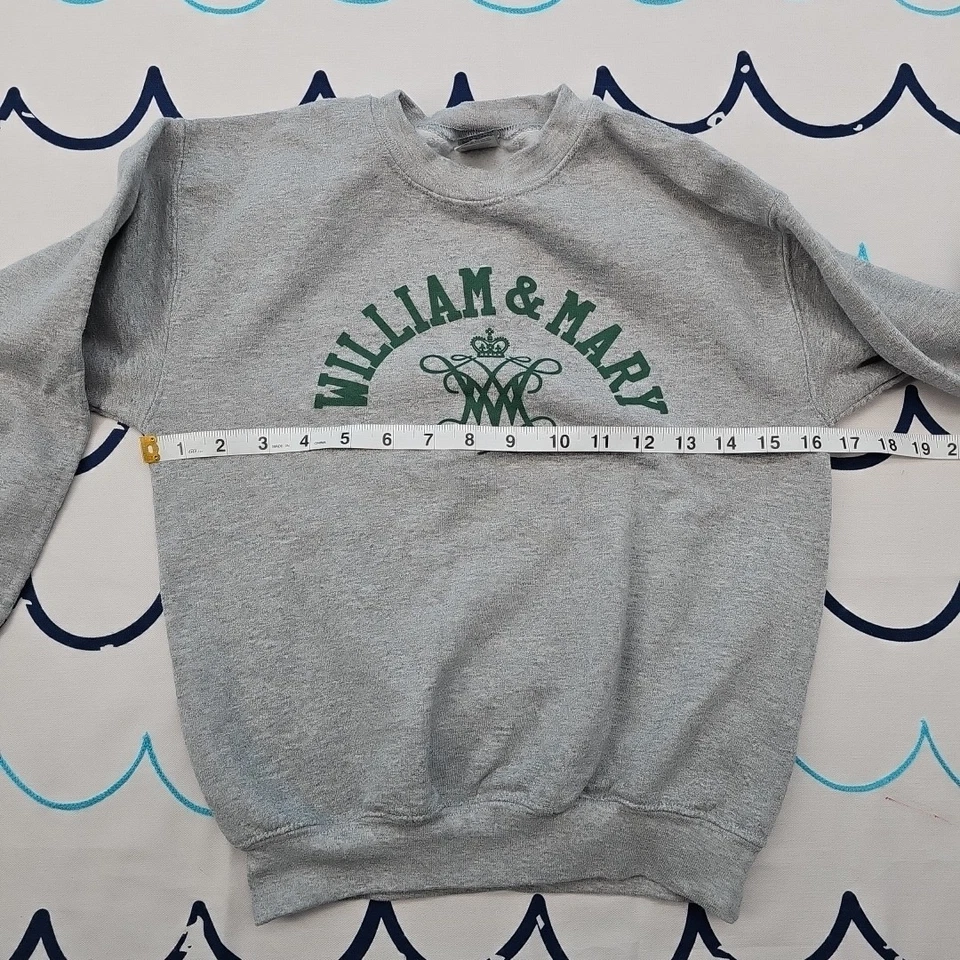 William And Mary Youth Grey Crew Neck Sweatshirt Size S - Image 4 of 4