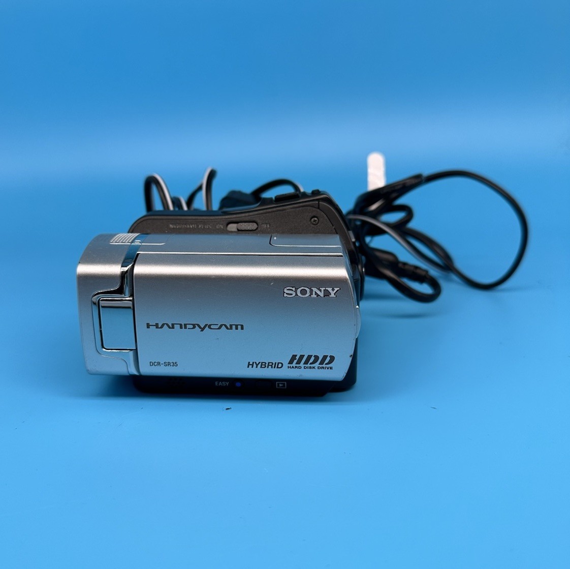 Sony Handycam DCR-SR35E Camcorder 30GB HDD With Charger - Tested *Needs Battery*