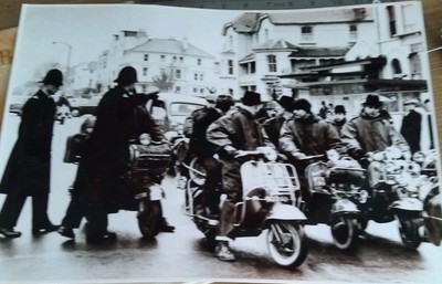 The Mods 10'' x 8'' Foto Nr. 8