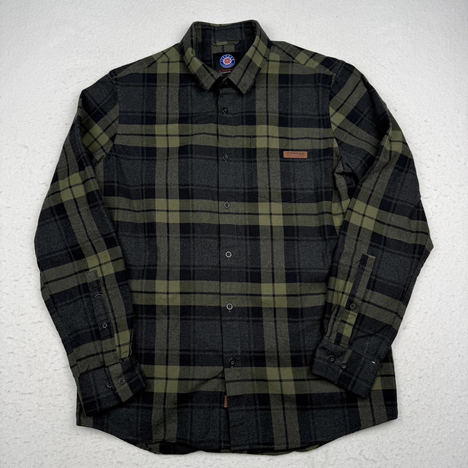 Icewear Shirt Mens Medium Green Plaid Flannel Long Sleeve Button Up Outdoor