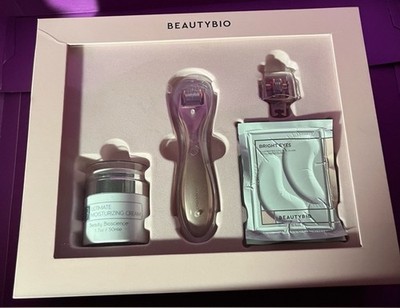 BEAUTYBIO GloPRO Instant Glow Skin Care Set Microneedling Tool