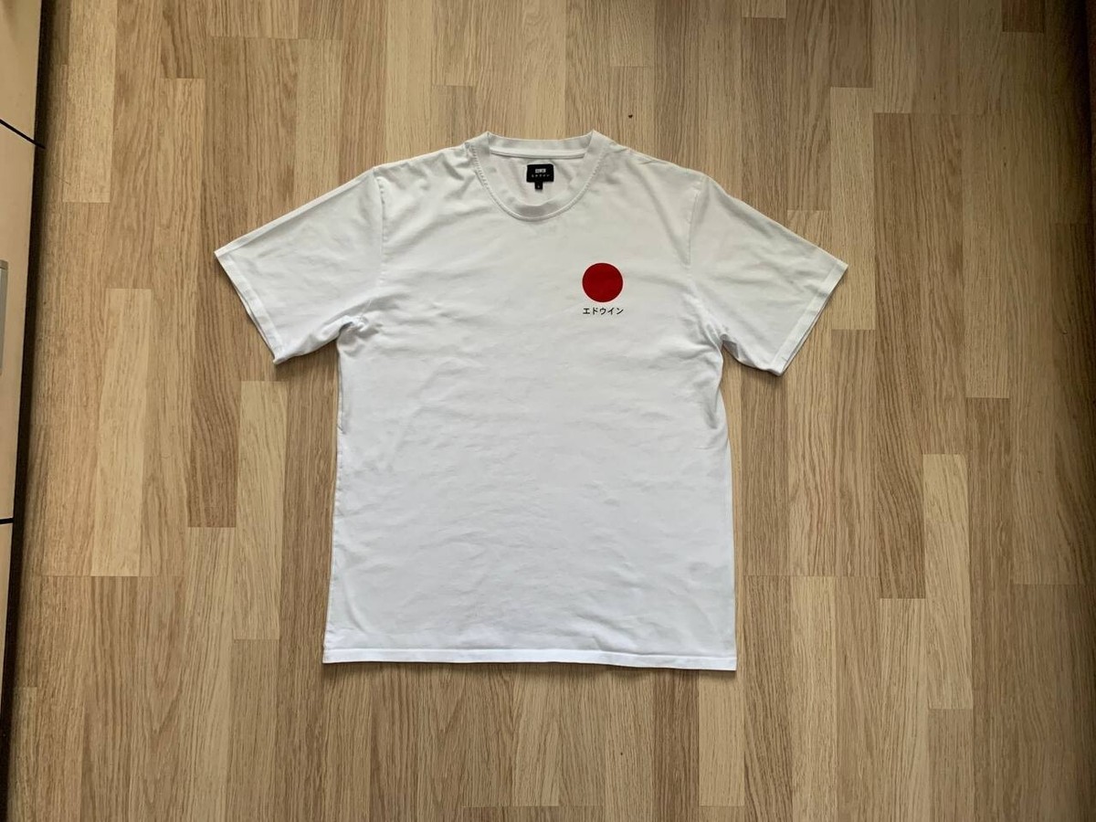 Edwin Japanese sun t shirt Size L