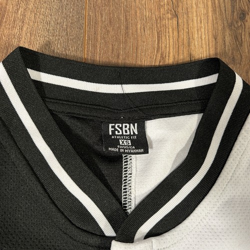 Maglia uomo FSBN XS nera USA scollo a V bottoni American Sports 1992 spericolata - Foto 4 di 7