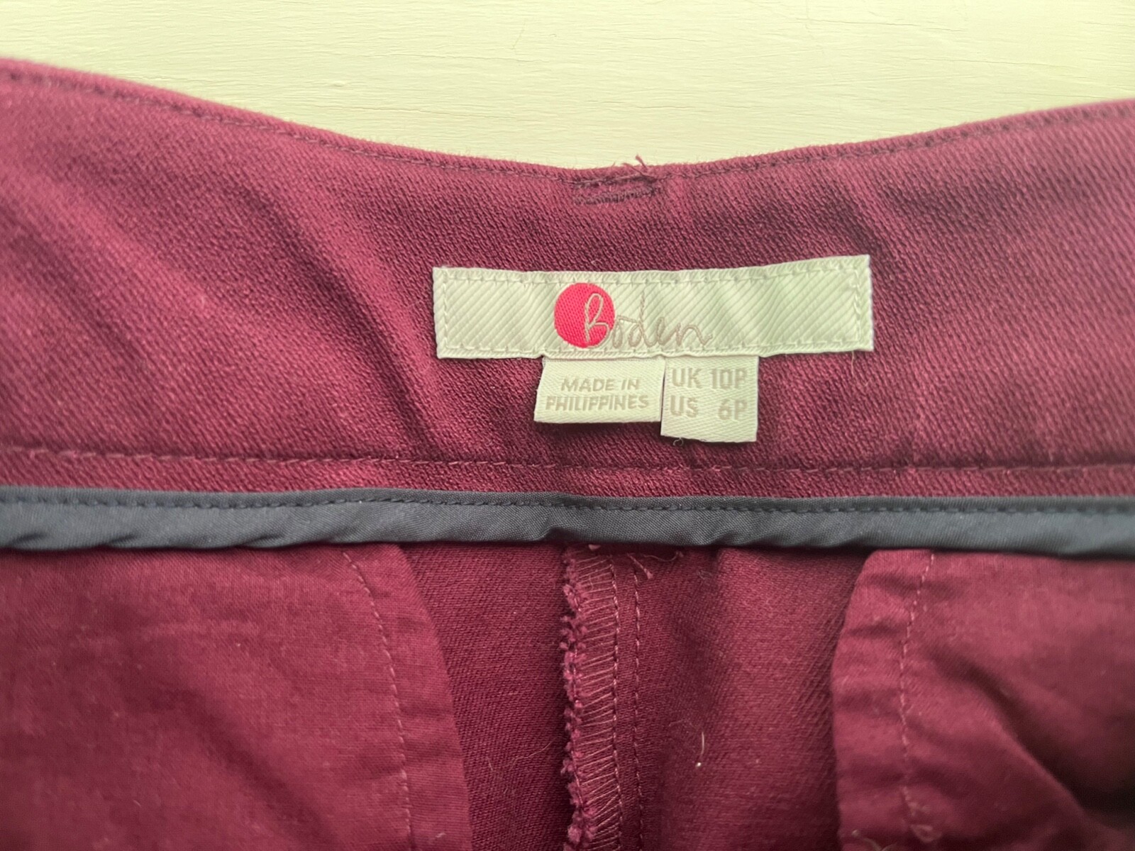 Boden Ladies Boot Cut Jeans UK 10 Petite image 2