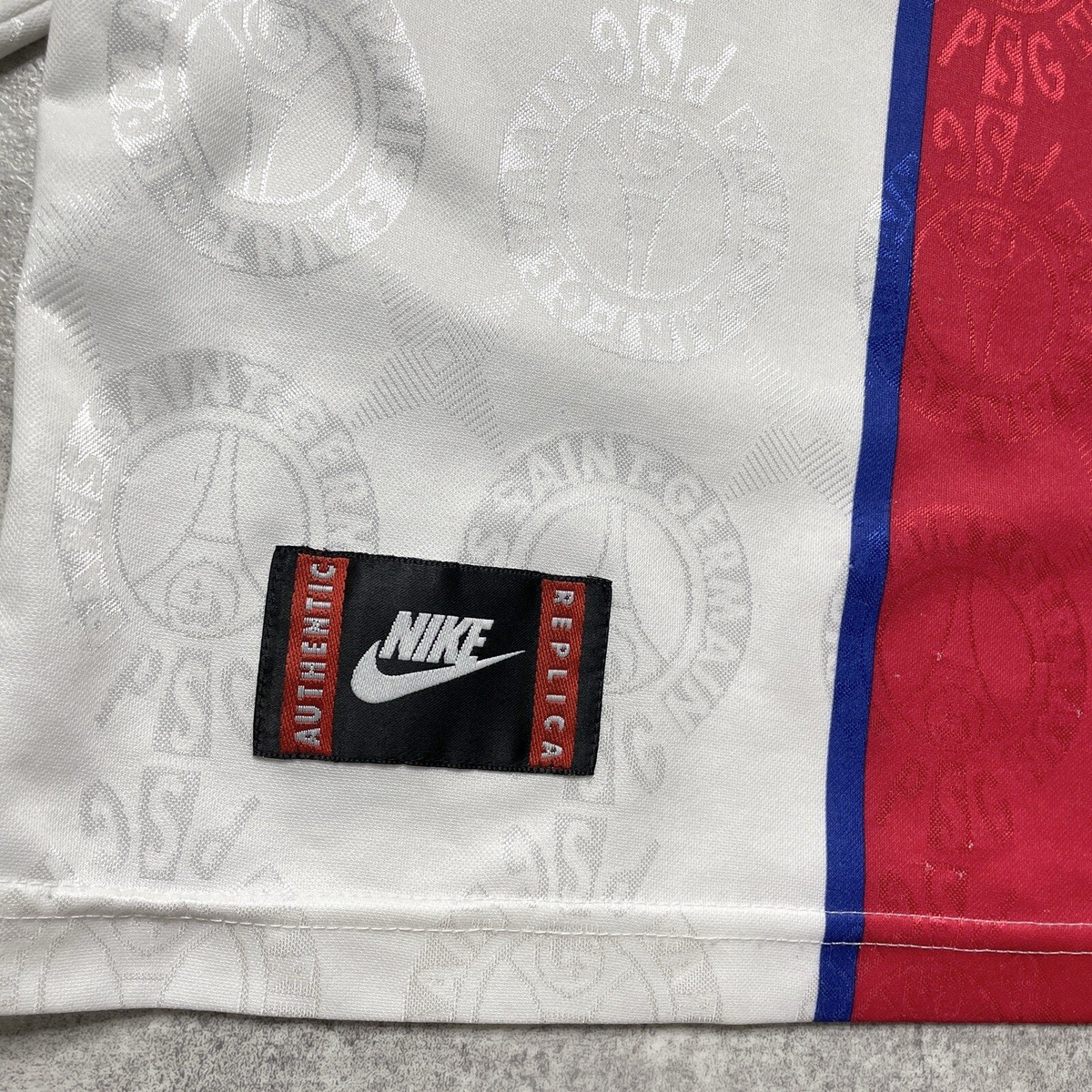 1996/97 NIKE PSG Paris Saint-GermainPlayer Issue away L/S 1996/97 NIKE PSG Paris Saint-GermainPlayer Issue away L/S