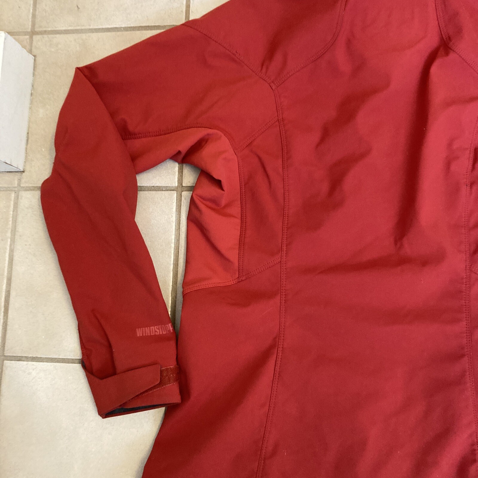 Patagonia Dimensions Softshell Windstopper Hooded… - image 16