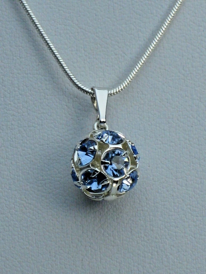 Anhänger + Ohrstecker Set mit Swarovski Kristallen..Verschiedene Farben. - Bild 3 von 4