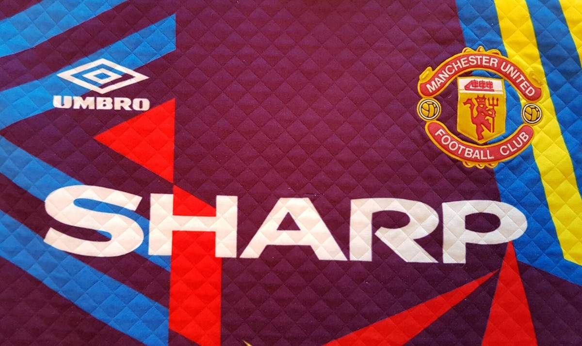 Manchester United 1992-1994 Goalkeeper football Umbro shirt